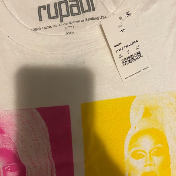 Colorful Graphic T-Shirt with Realness Print - Picture 3 of 7